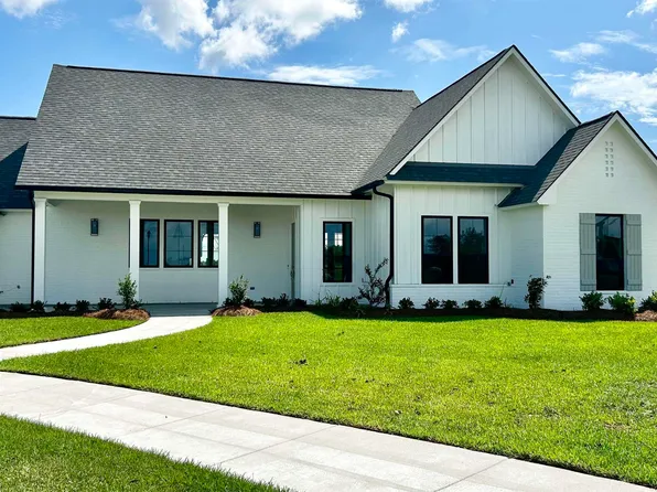 7030 Ardennes Dr, Baton Rouge, LA 70820