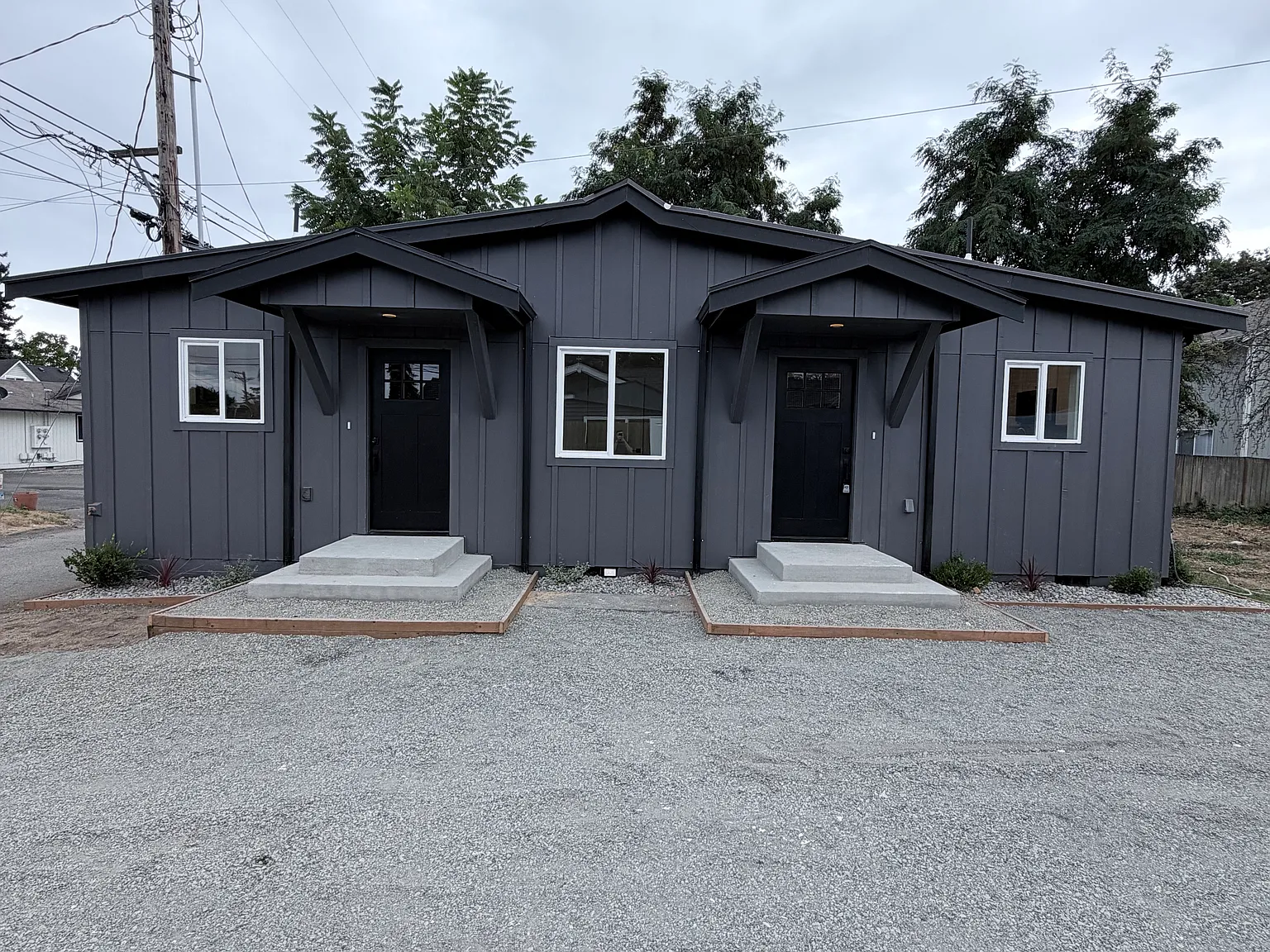 2 bed, 650 sqft, $1,950 — Photo 1