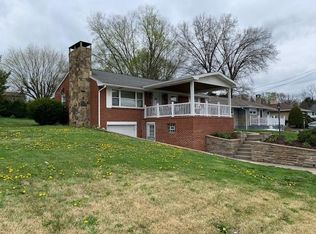 Sweeney Dr, Belle Vernon, PA 15012