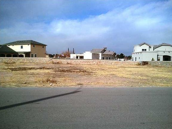 3rd image of 1121 Dona Beatriz Cir
