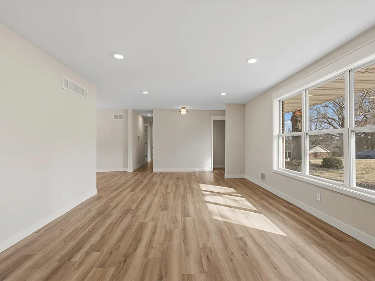 1329 Vista Campo — Photo 9