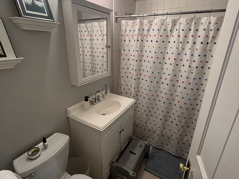 807 Greenleaf St #2 — Photo 9