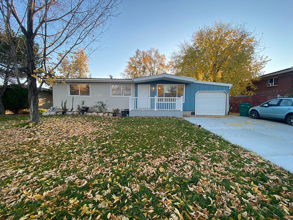 1st image of 105 N Green Dr #2