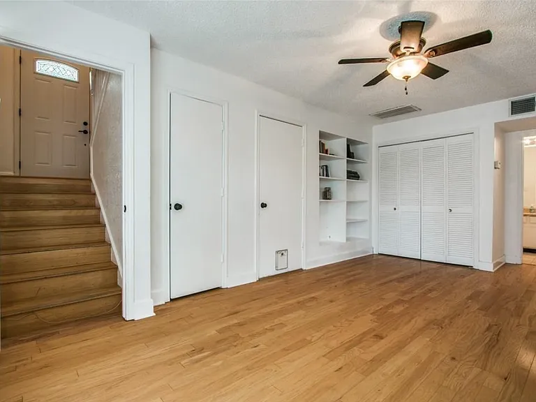 5409 Buckland Dr — Photo 3
