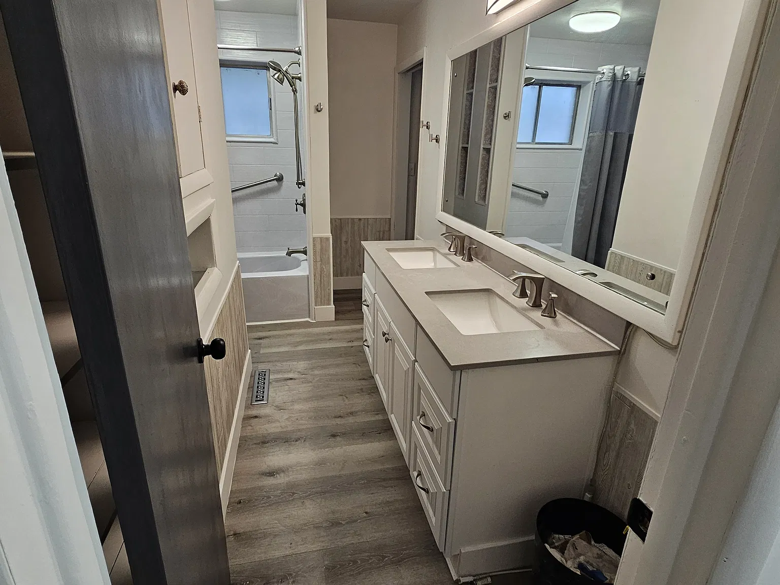 3 bed, 1.5 bath, 1250 sqft, $2,200 — Photo 4