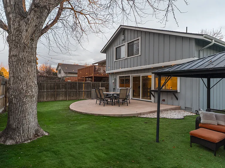 12572 E Bates Cir — Photo 26