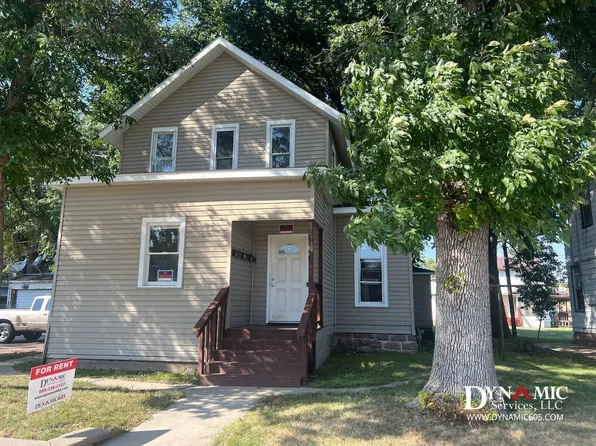 612 W 11th St | Tenant Pays Electric Only, 612 W 11th St APT 3, Sioux Falls, SD 57104