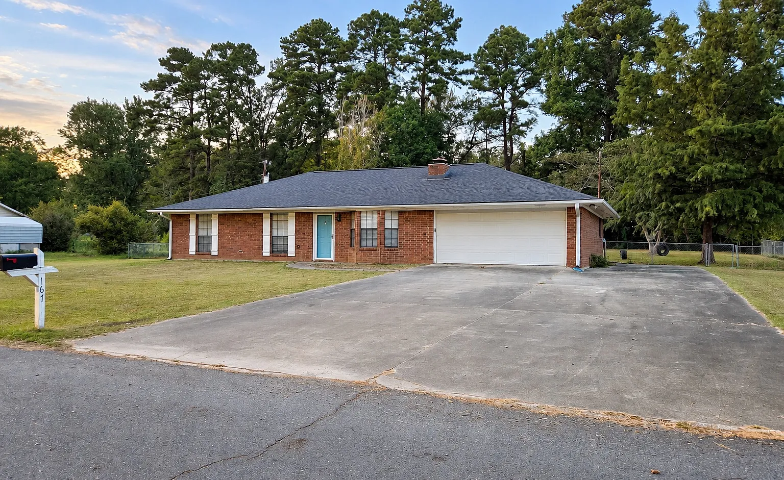 3 bed, 1586 sqft, $1,600 — Photo 3
