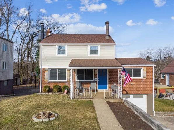 704 Veronica Dr, Pittsburgh, PA 15235