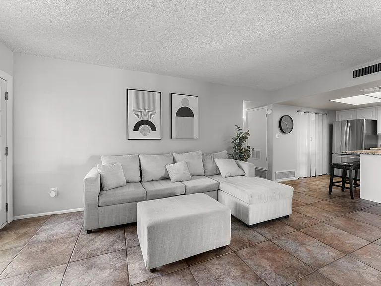 208 Bahia Ln E — Photo 12