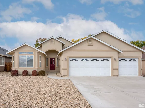 620 Wedge Ln, Fernley, NV 89408