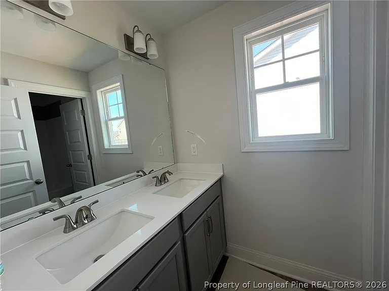 229 Brickendon Ln #324 — Photo 19