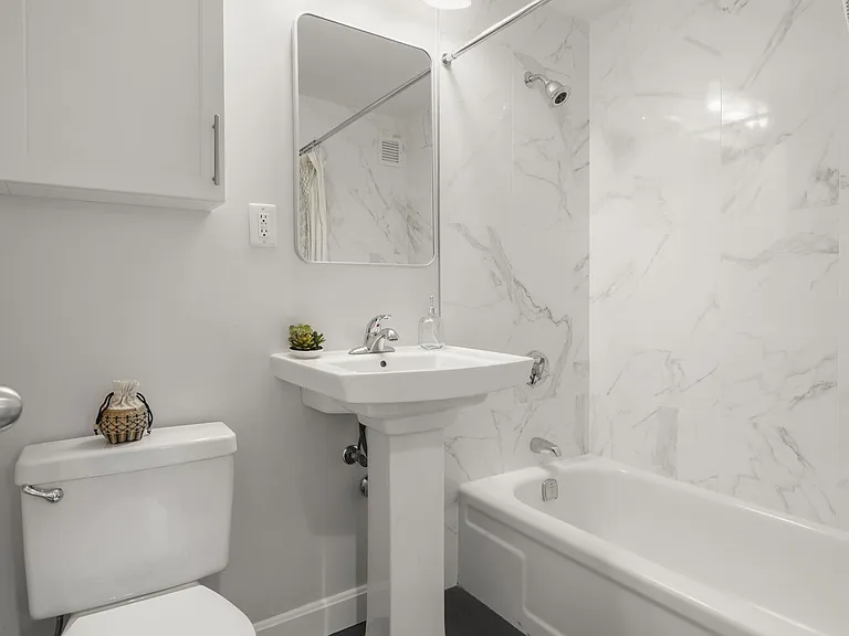 Parkside Place — Photo 37