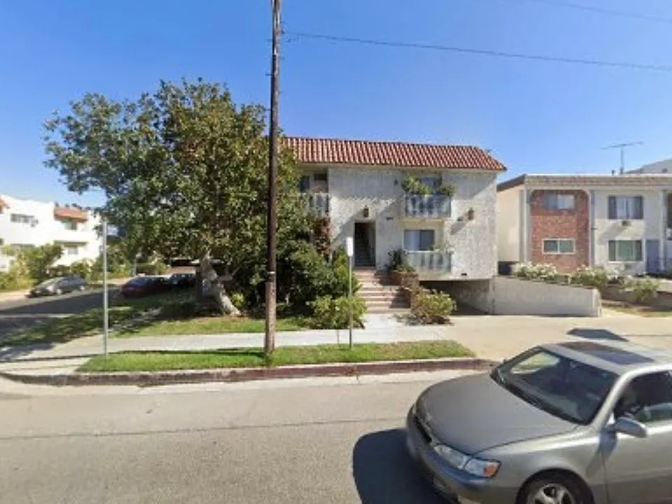 10930 Palms Blvd #7
