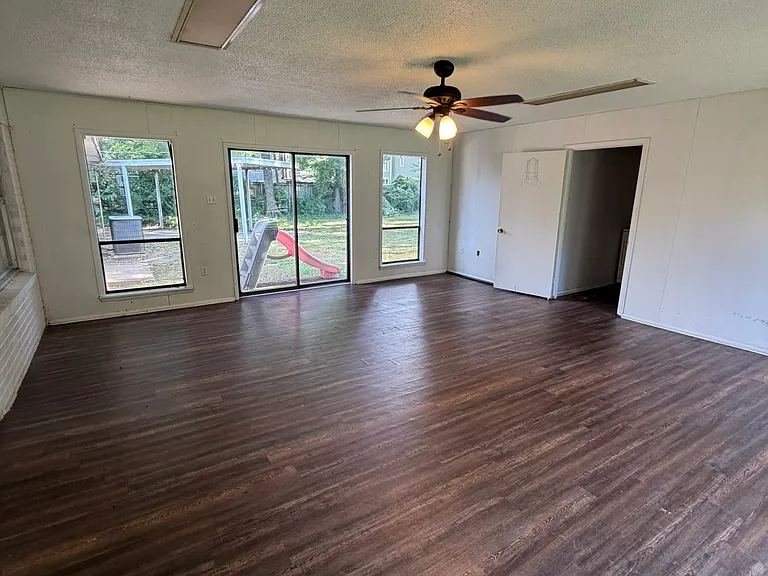 821 N Center St #821 — Photo 10