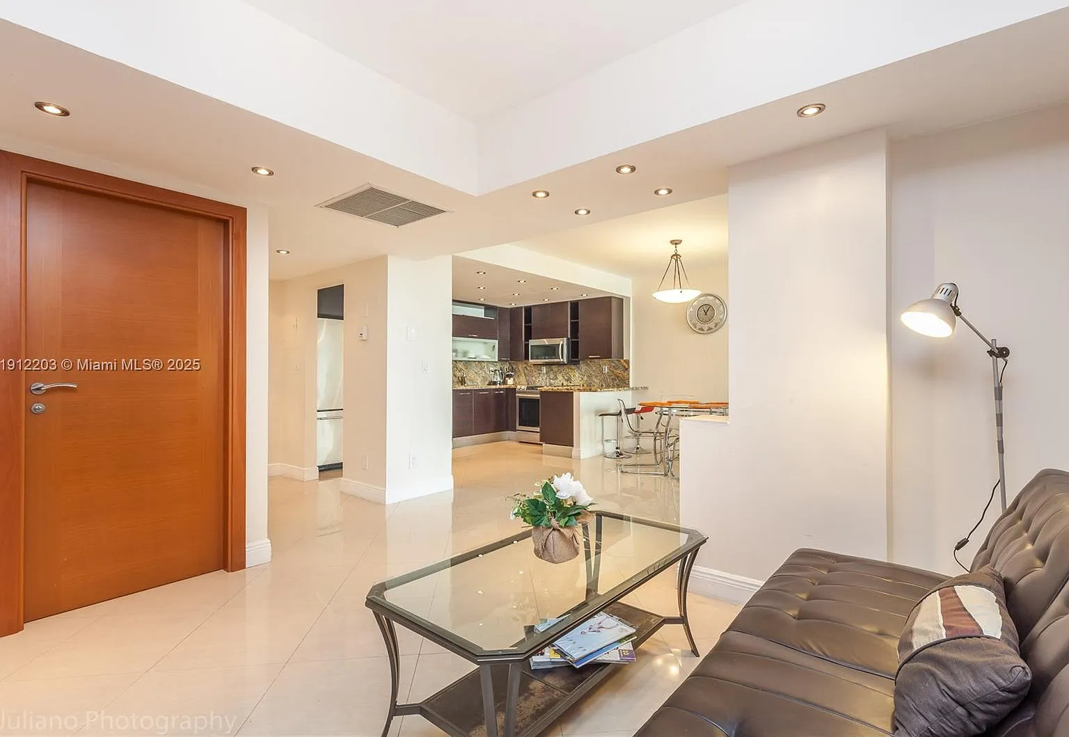 2 bed, 1505 sqft, $3,200 — Photo 3
