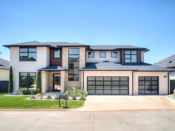 15613 Woodleaf Ln, Edmond, OK 73013