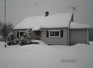 682 Cooper Hill Rd, Burrillville, RI 02839