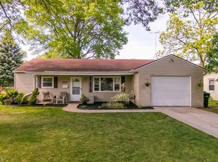 291 Courtland St, Elyria, OH 44035