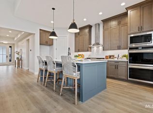 6732 N Magic Mallard Ave, Meridian, ID 83646