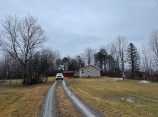 22 West Rd, Fort Ann, NY 12827