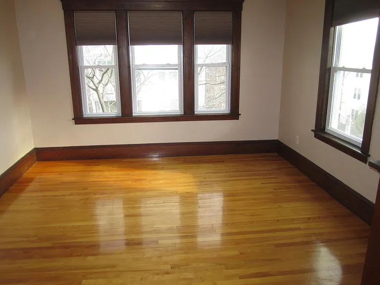 216 Ingleside Ave #1 — Photo 6