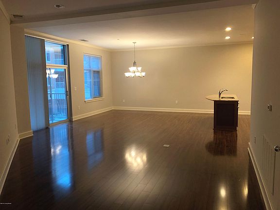 4th image of 324 E Main St Unit 217
