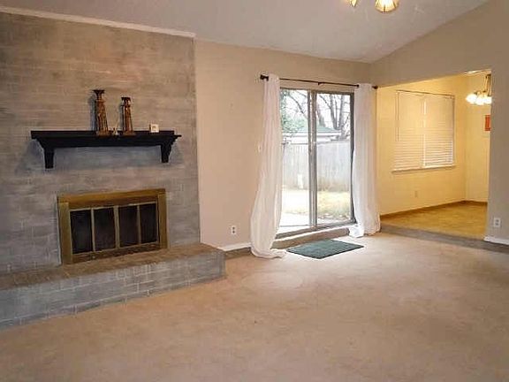 2nd image of 2219 Honey Creek Ln