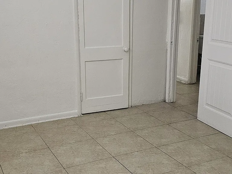 2138 E Turney Ave #A — Photo 10