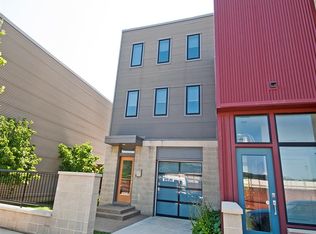 4618 Hatfield St, Pittsburgh, PA 15201