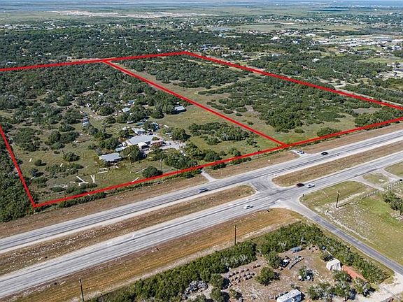 4th image of 1410-1440 N State Highway 35
