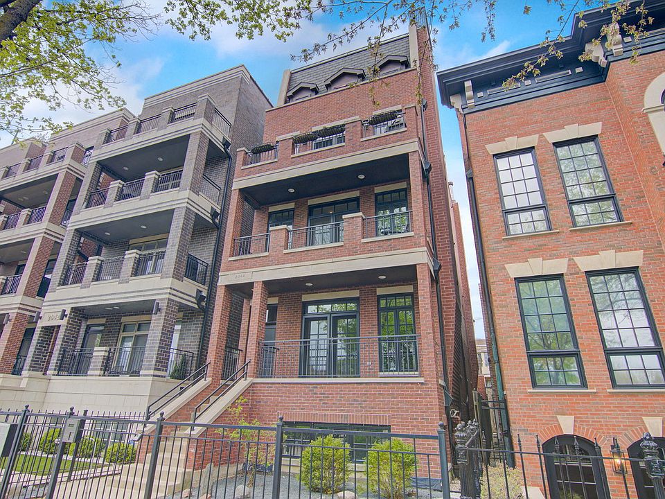1st image of 2044 N Burling St #2