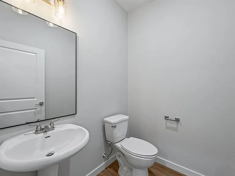 532 Galt Dr — Photo 4