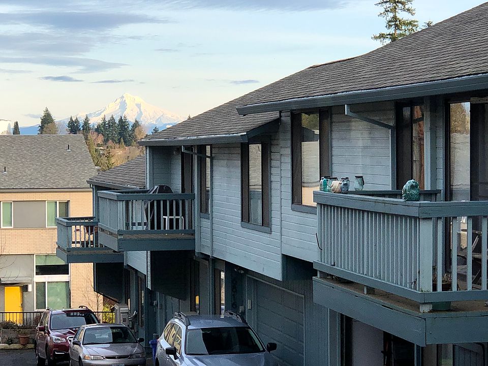 2nd image of 6814-6818 SW Capitol Hwy