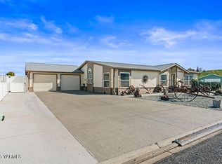 6819 Manor Way, Yakima, WA
