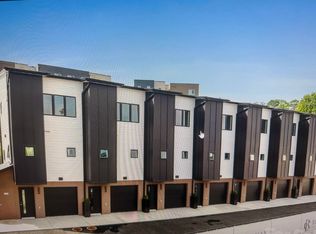 3 Lee Garden Ln #101, Asheville, NC 28801