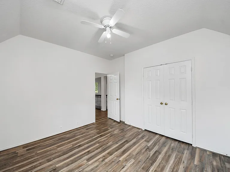 20510 Pioneer Bend Ct — Photo 38