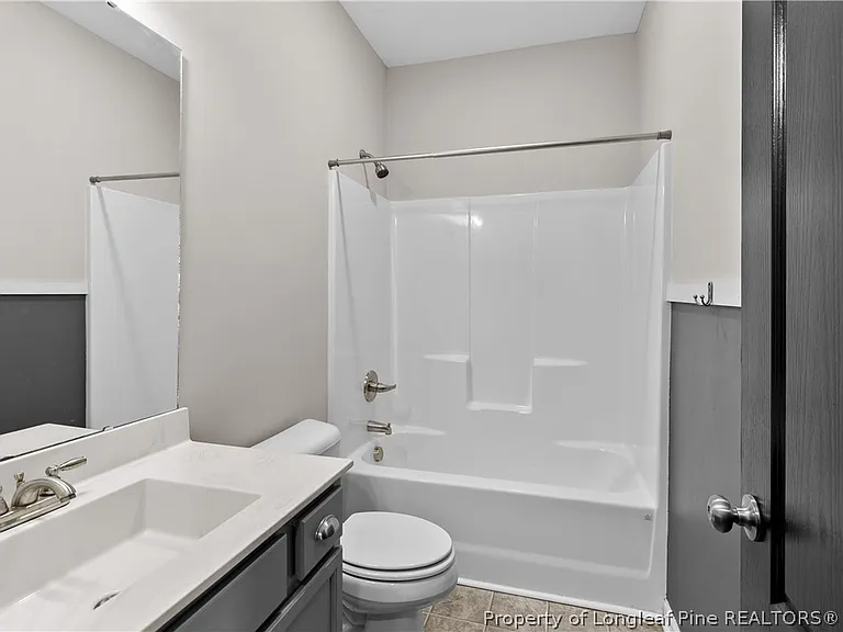 120 Chatfield Dr — Photo 20