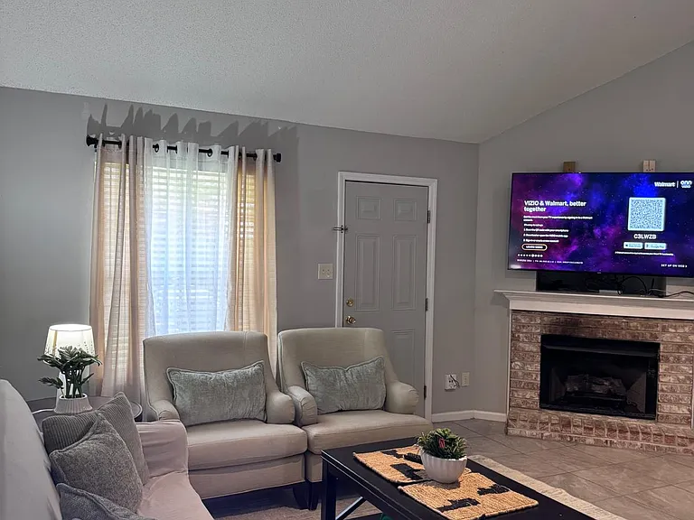 6996 Beringer Dr S — Photo 2