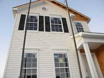 3rd image of 6908 Idlelea Dr
