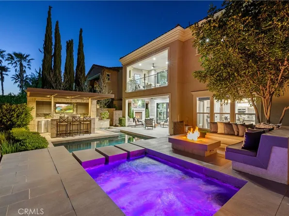 12031 Ricasoli Way, Northridge, CA 91326