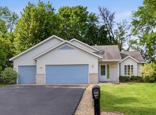 117 Carissa Ln SW, Saint Michael, MN 55376