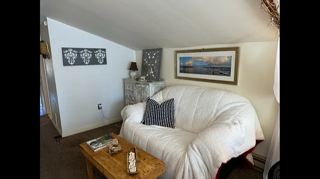1 bed, 600 sqft, $1,890 — Photo 4
