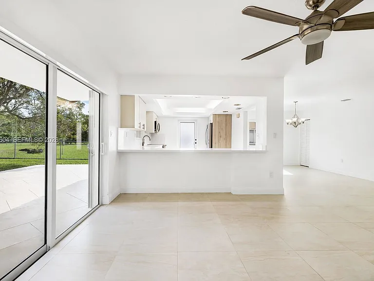 2045 SW 125th Ct — Photo 1