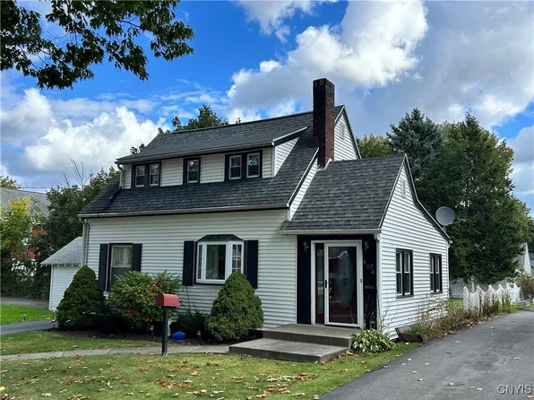 423 Plymouth Dr, Syracuse, NY 13206