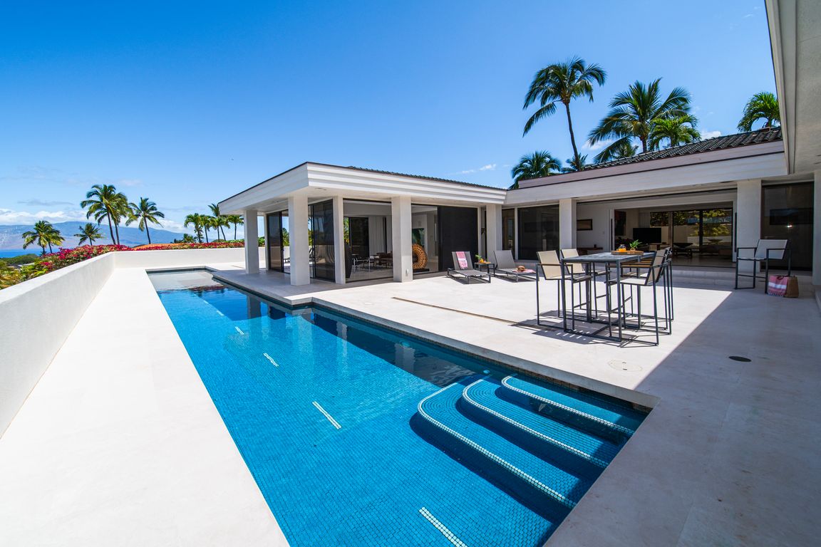 next background image