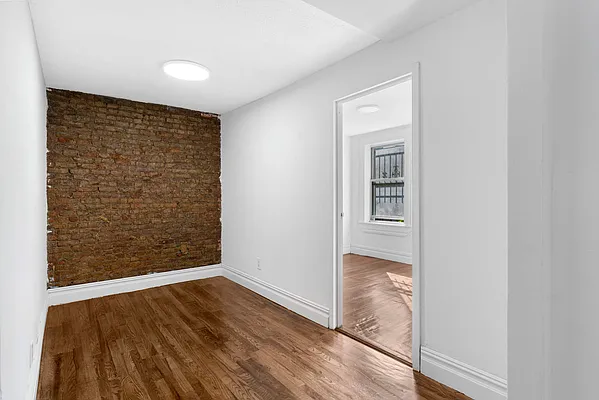 Rented by Compass | media 12