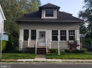 132 W Academy St, Clayton, NJ 08312