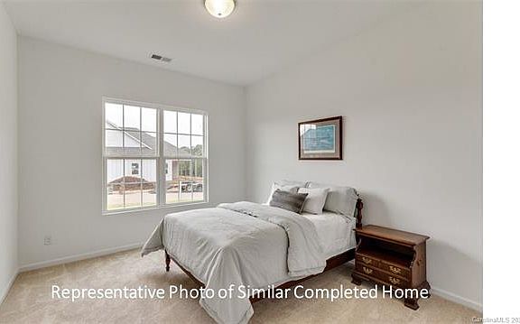 5th image of 6677 Loebner Ct