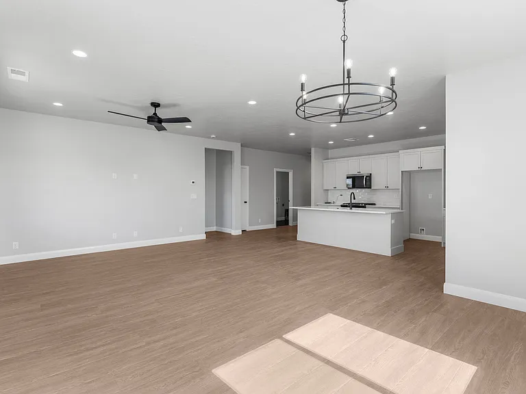 1089 E Coyote Crest Dr — Photo 8